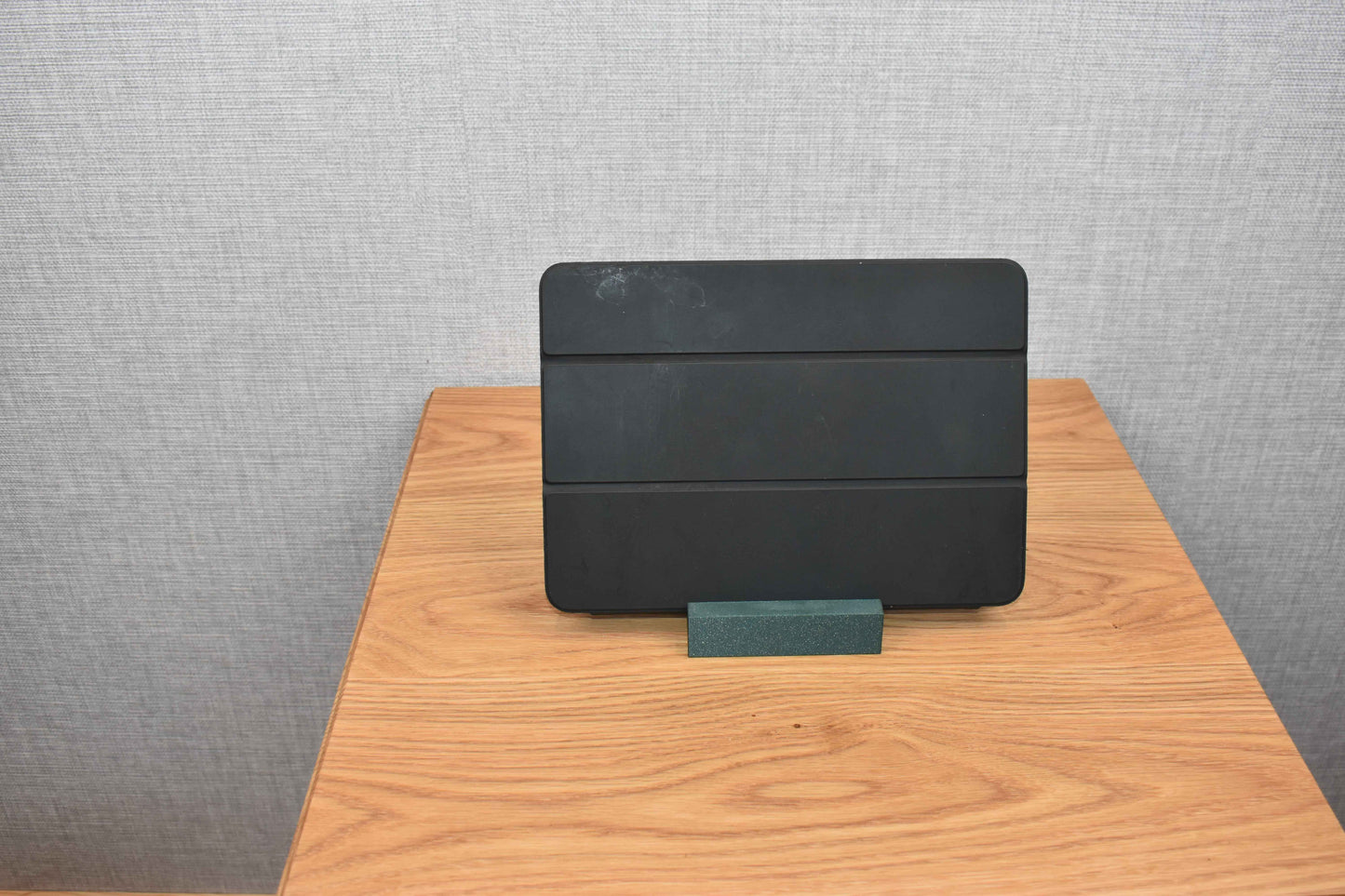 Green Sparkle Tablet Stand 3d Printed
