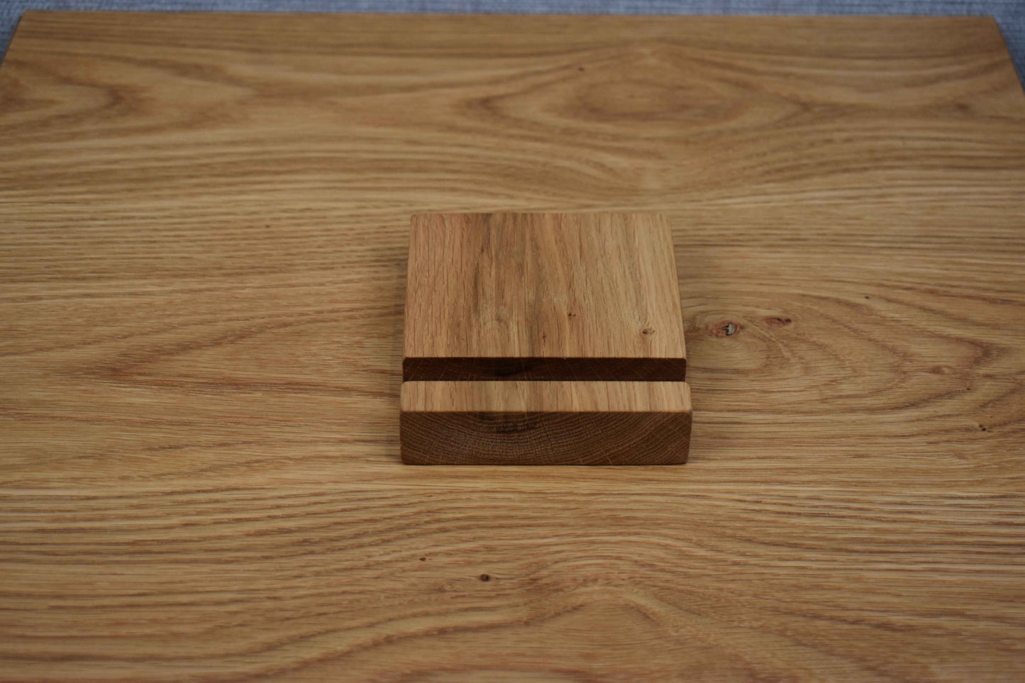 Oak Tablet Stand