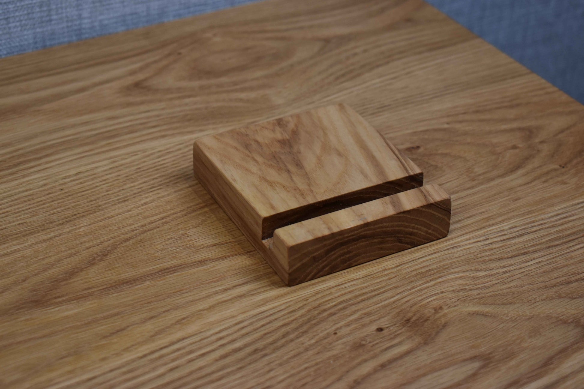 Oak Tablet Stand
