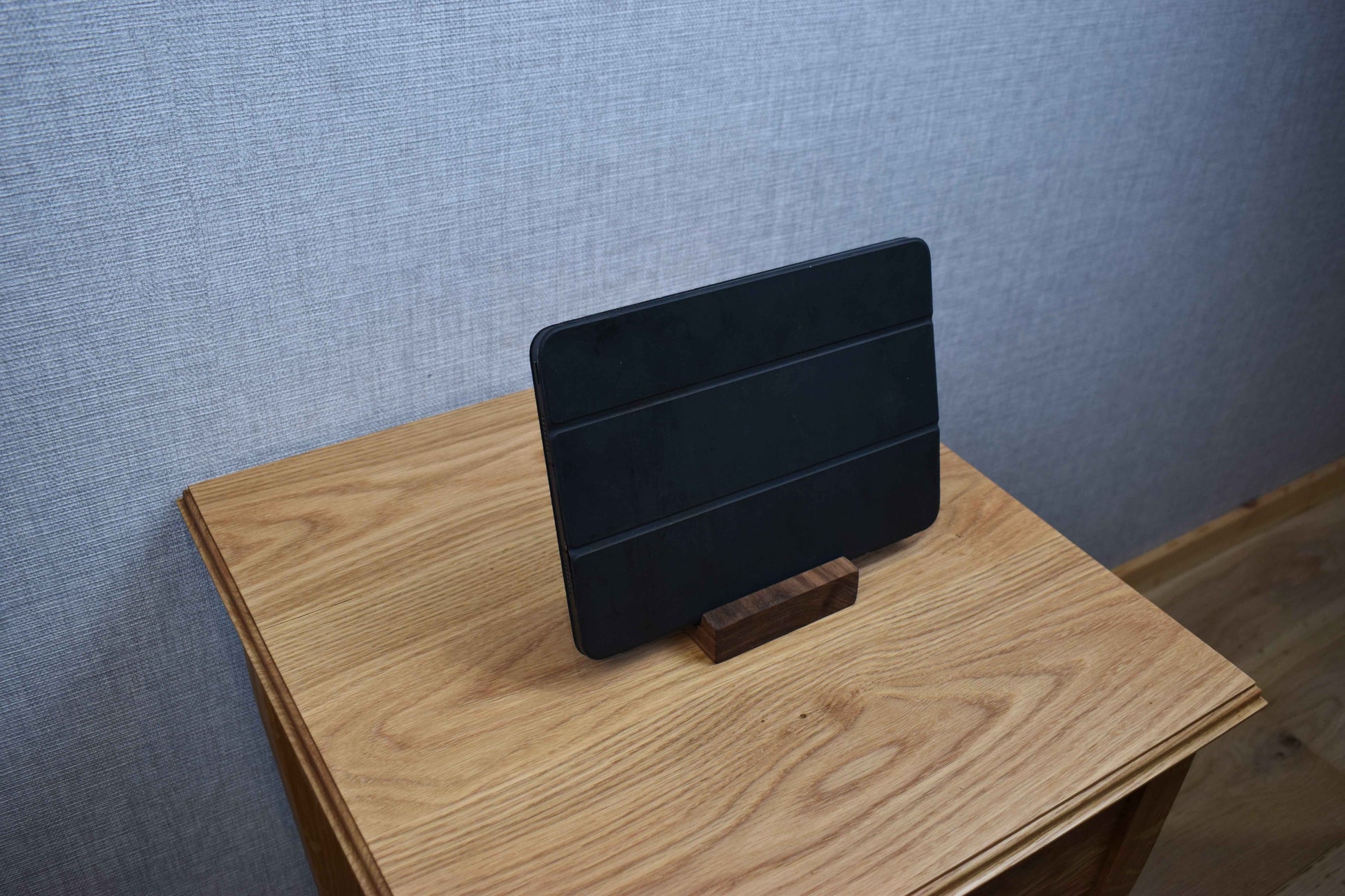Walnut Tablet Stand
