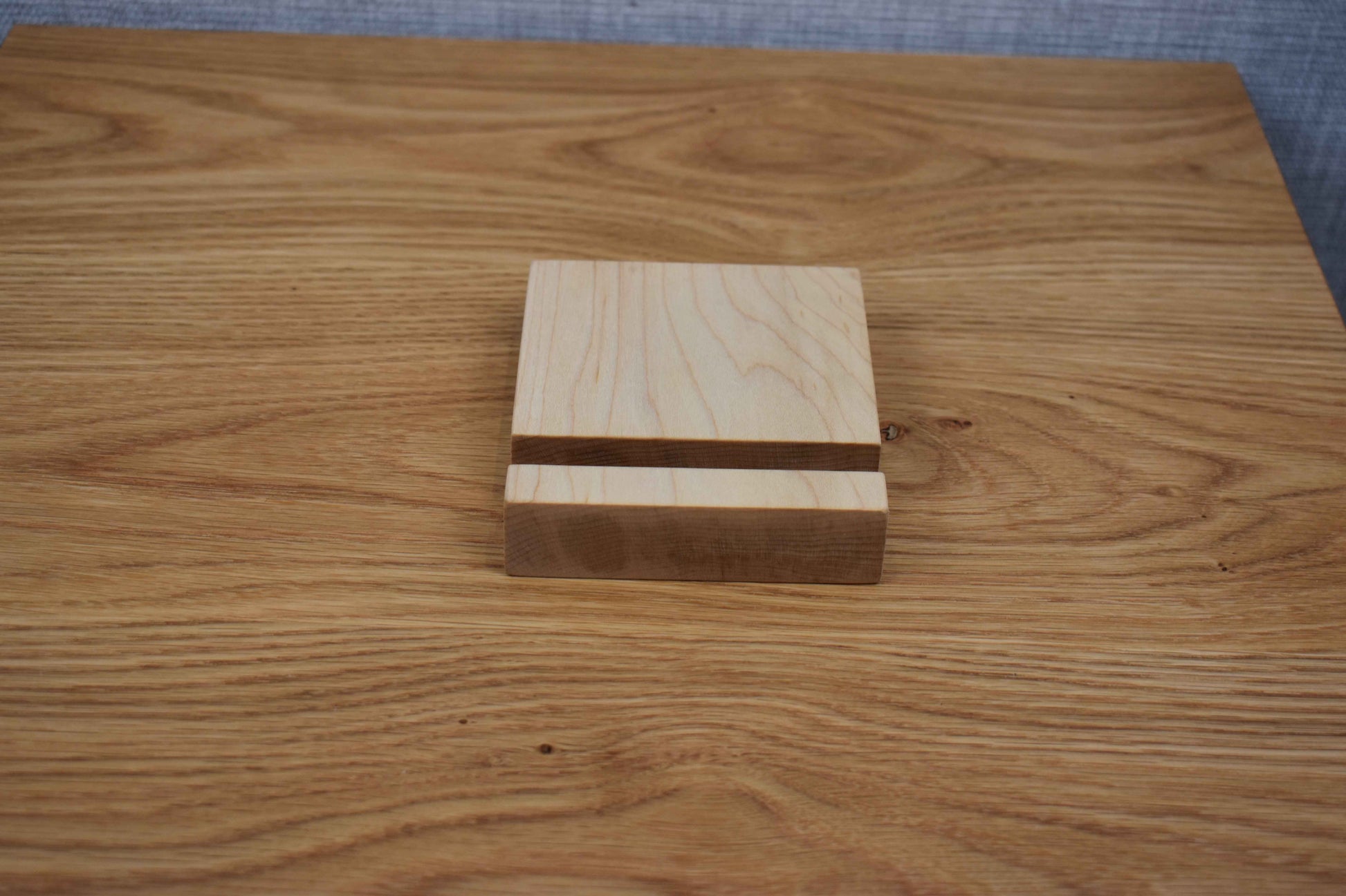 Maple Tablet Stand
