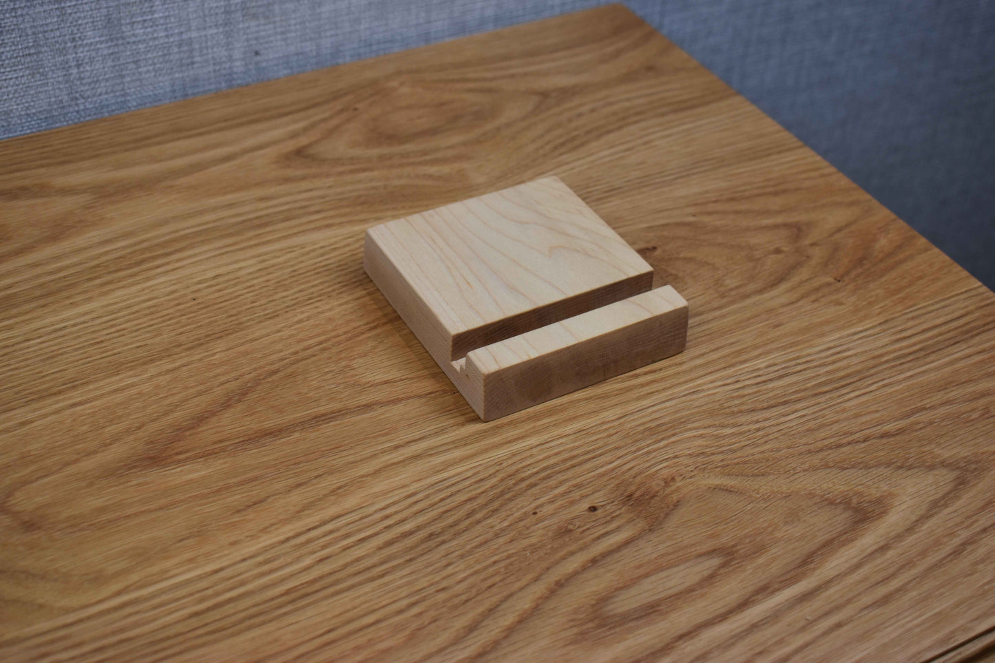 Maple Tablet Stand
