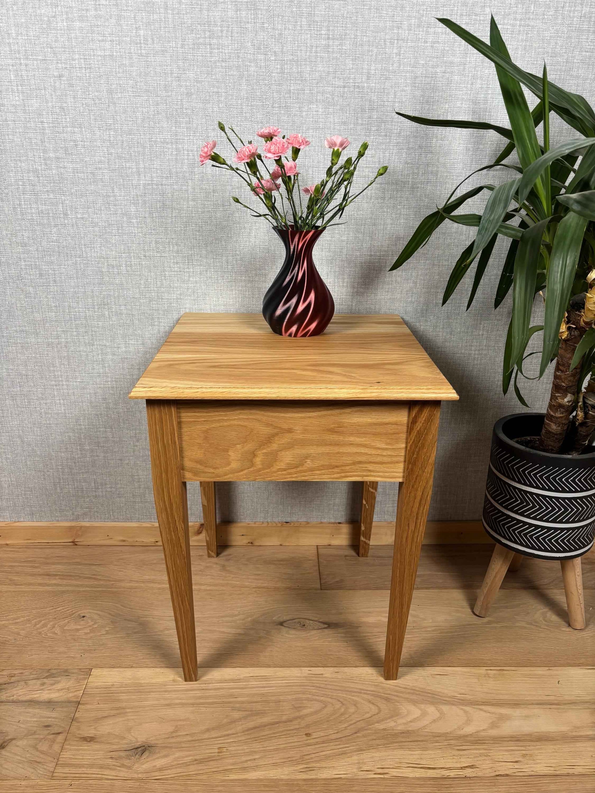 Oak Table